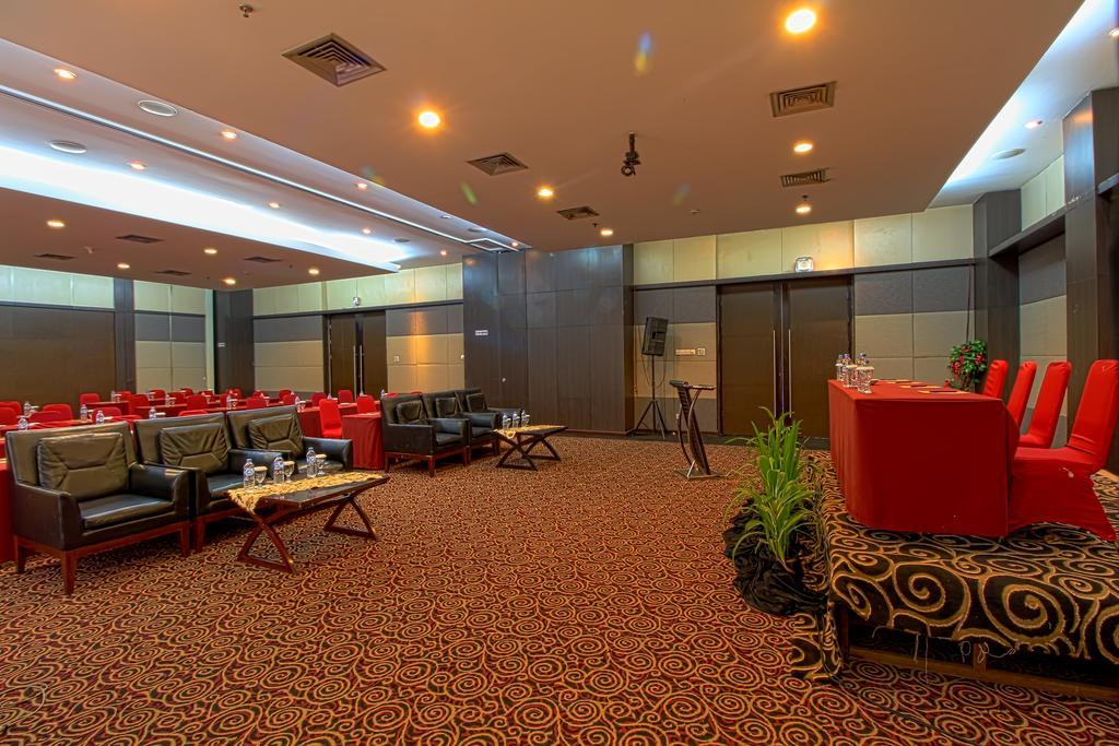 Bela International Hotel & Conventionternate Exterior photo