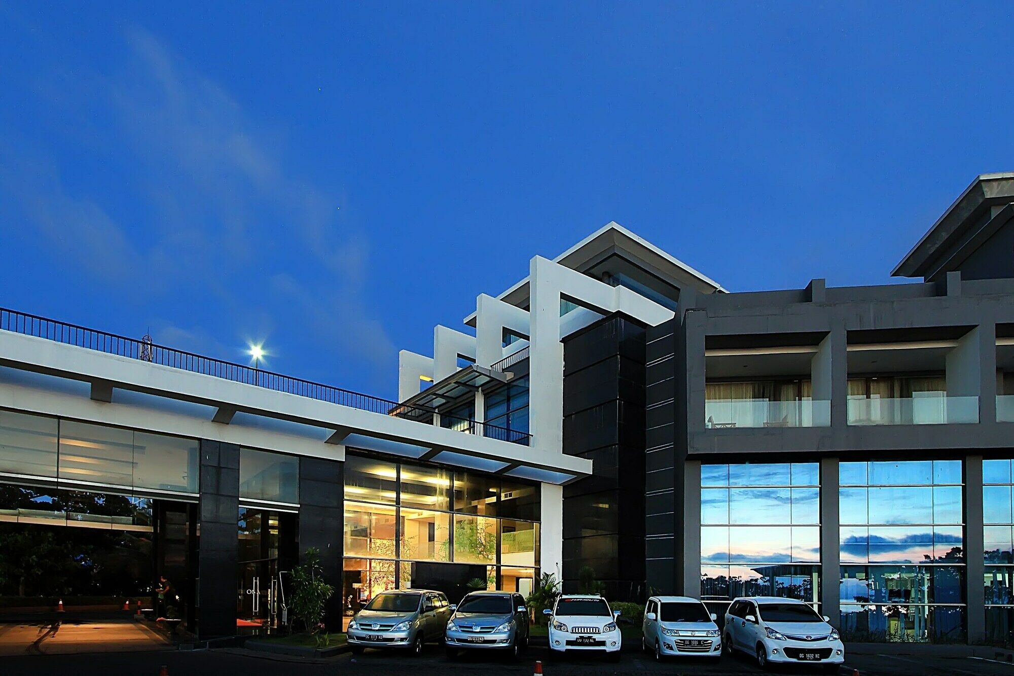 Bela International Hotel & Conventionternate Exterior photo