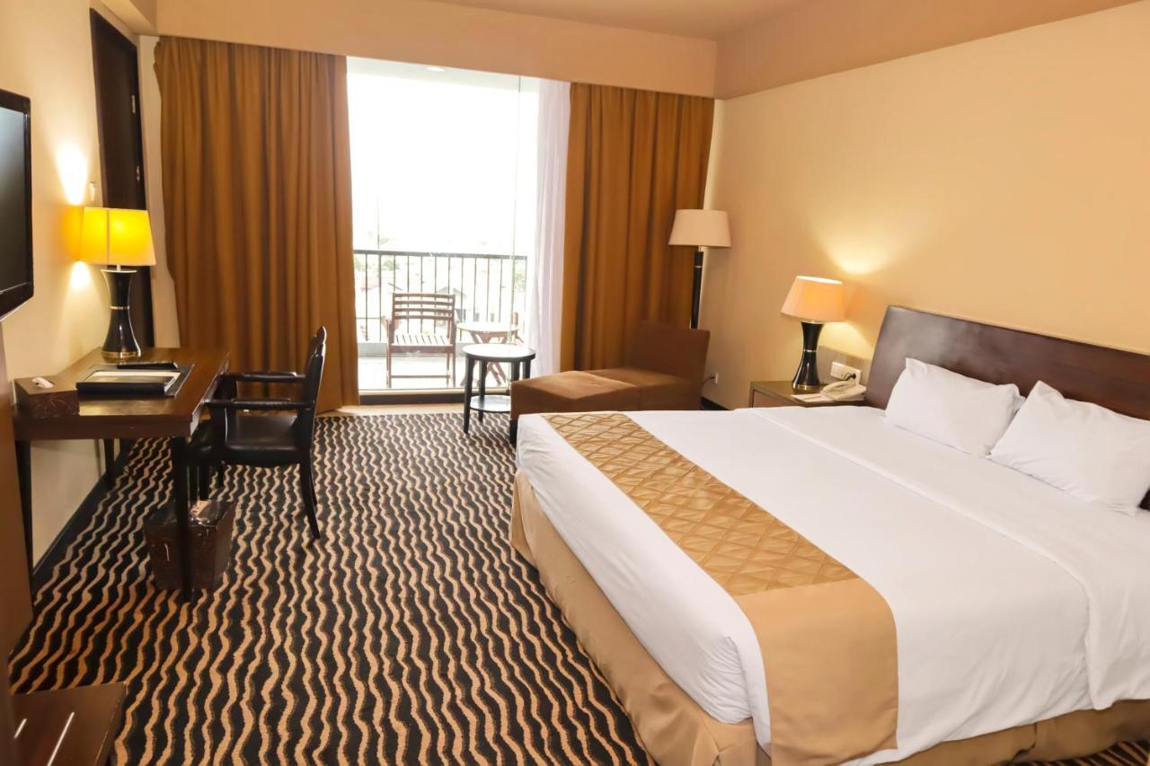 Bela International Hotel & Conventionternate Exterior photo